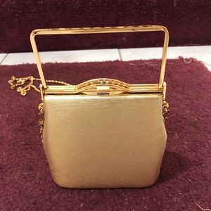 💙💙Cocktail purse with rhinestones closure